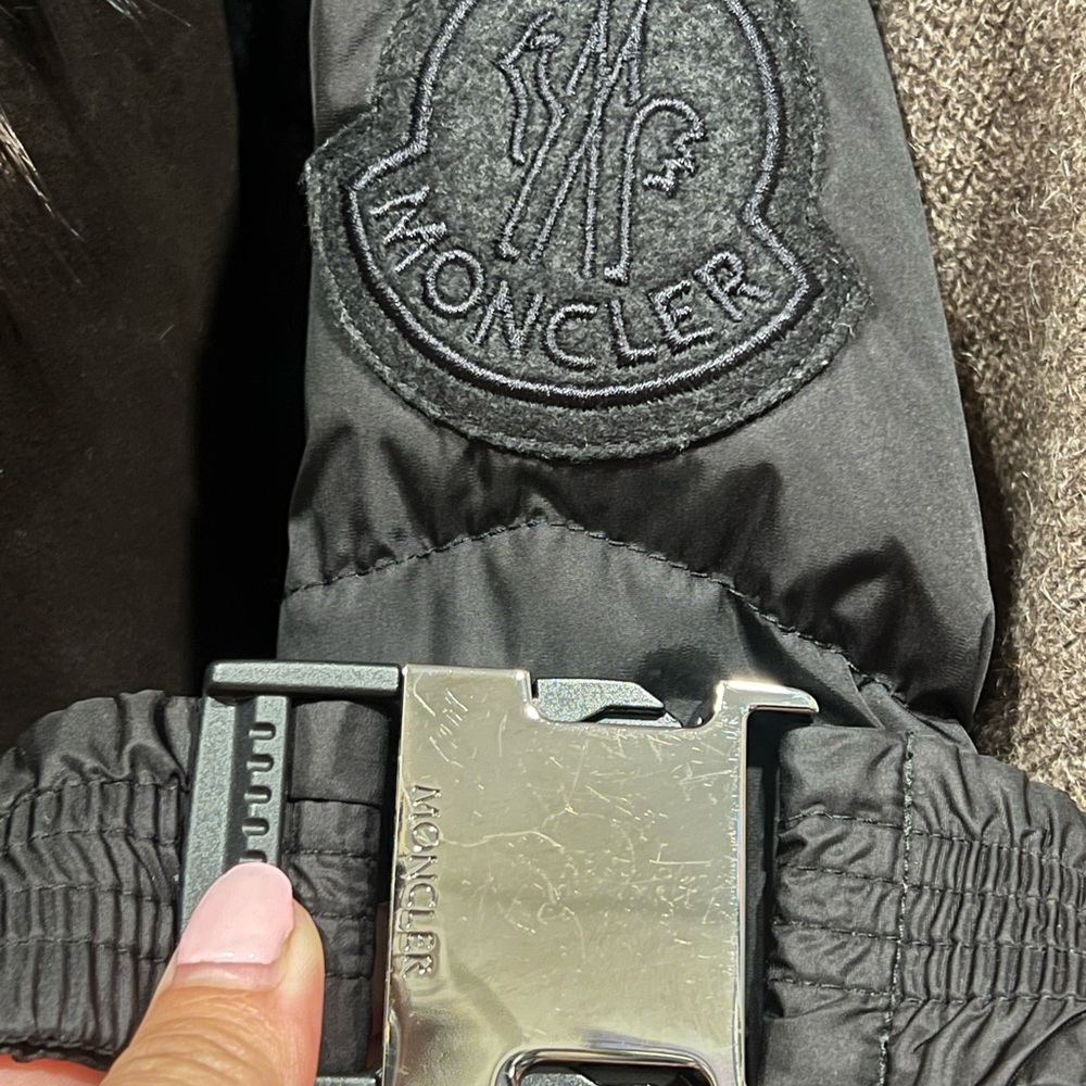 Moncler jacket. - Picture 4 of 4